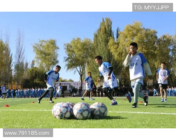 重庆足球培训助力青少年成长打造足球梦想新天地