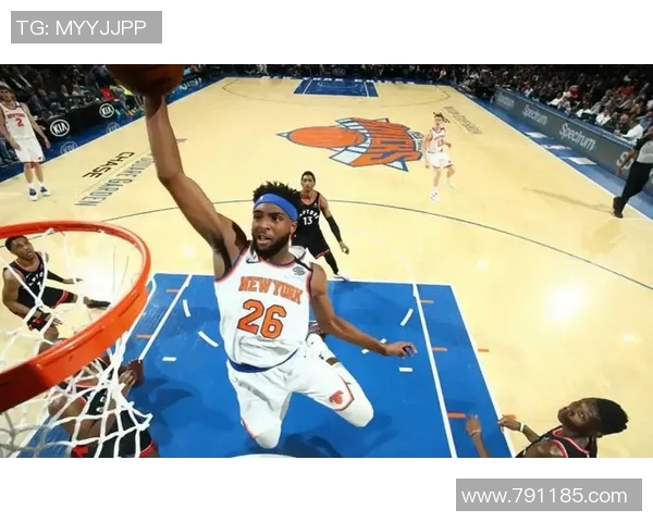 詹姆斯米切尔荣膺月最佳球员状元新秀表现出色获最佳新秀称号